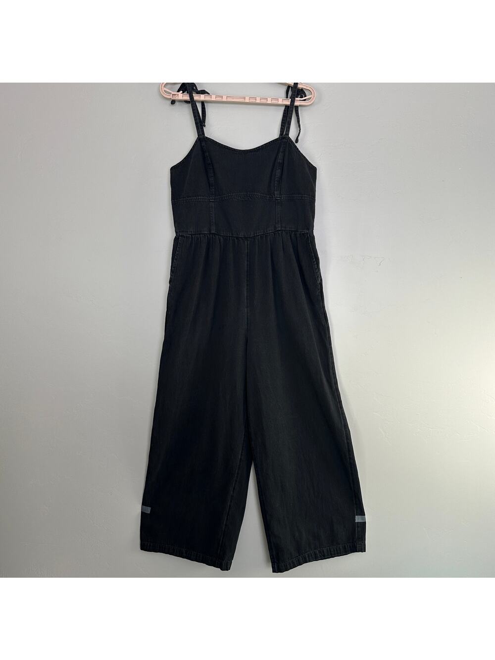 Old Navy 100 Cotton Denim Jumpsuit Wide Leg Romper Sz Large Black EUC Boho Retro